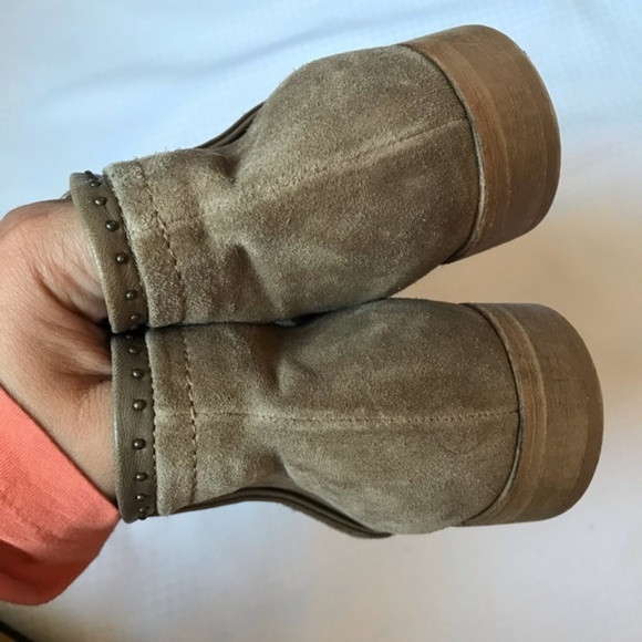 Italeau Tan Suede Handmade in Italy Ankle Boots 6 - Picture 4 of 8